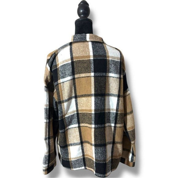Unbranded Women's Long Sleeve Button Down Tan/Black/White Loose Flannel Shirt - Picture 4 of 15